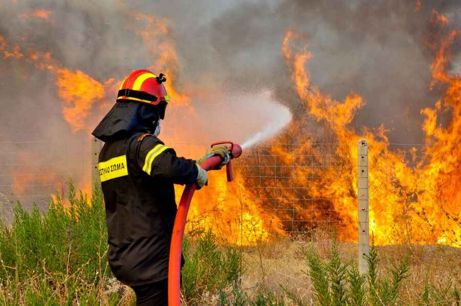 Δείτε πού υπάρχει υψηλός κίνδυνος πυρκαγιάς την Τετάρτη (εικόνα)